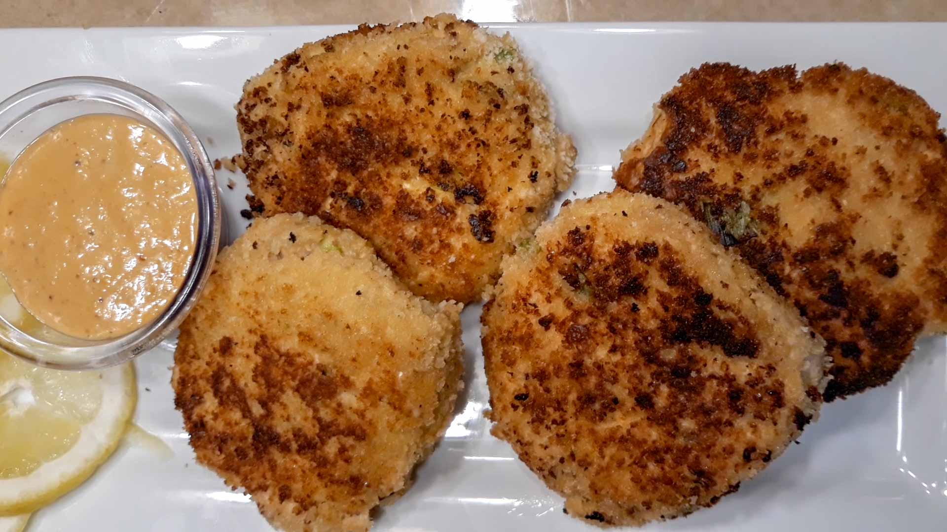 The only Salmon Cakes recipe you’ll ever need – TasteDis
