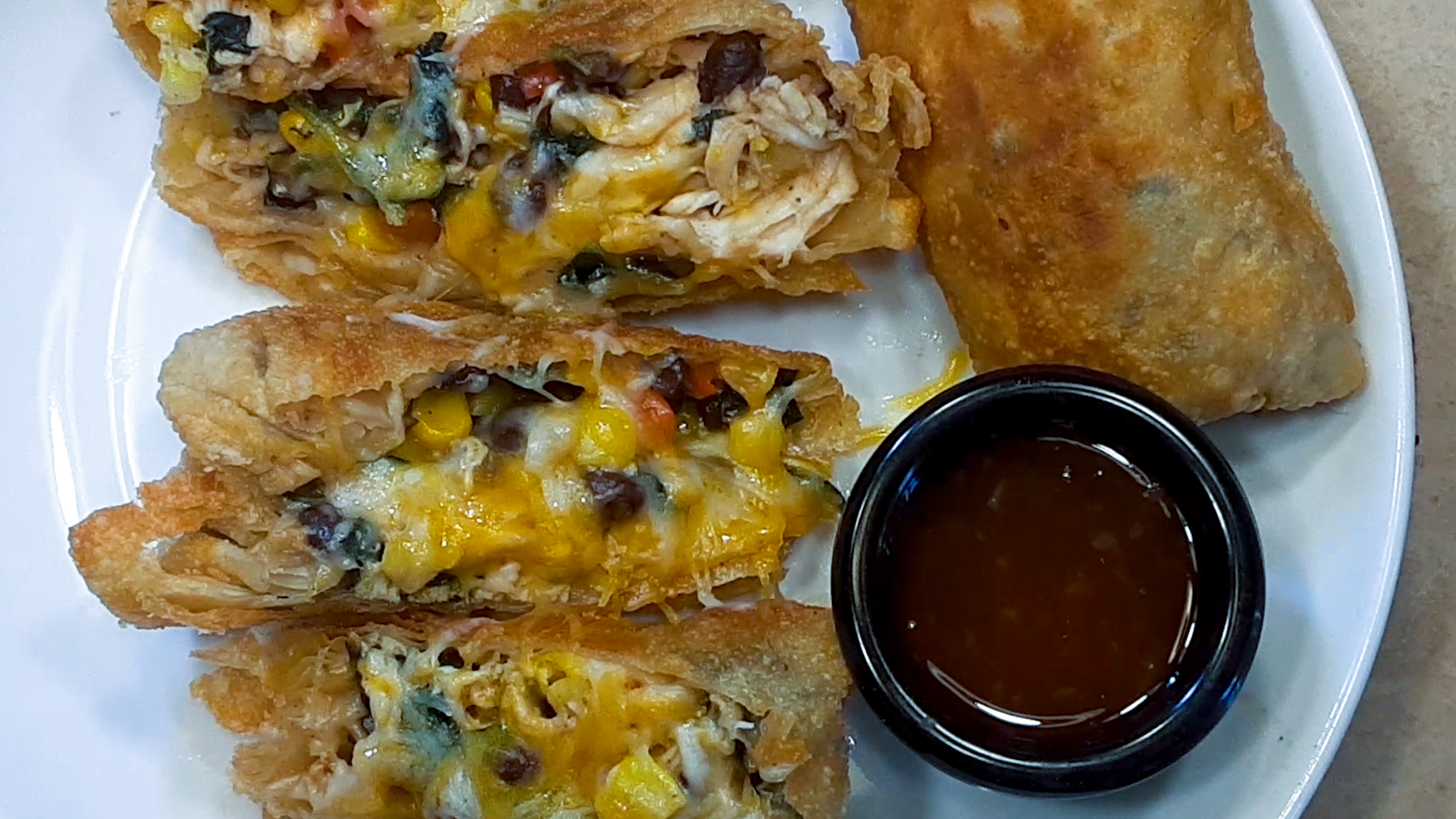 Southwestern Egg Rolls A Delicious Twist To The Traditional Egg Roll Tastedis